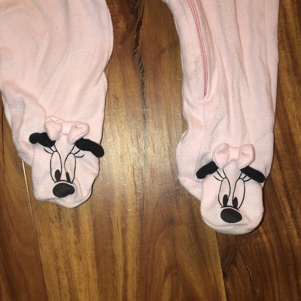 Cute mini mouse footy pi’s - Picture 3 of 4